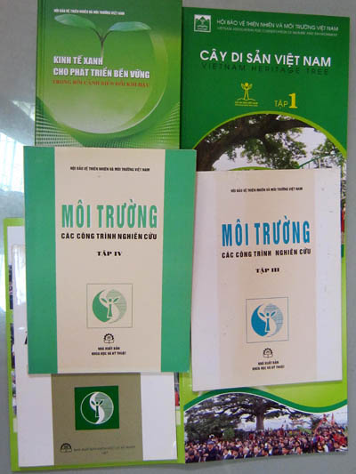 Nội[-]dung[-]Tuyển[-]tập[-]các[-]công[-]trình[-]nghiên[-]cứu[-]khoa[-]học[-]“Môi[-]trường[-]tập[-]10”[-]đã[-]hoàn[-]chỉnh