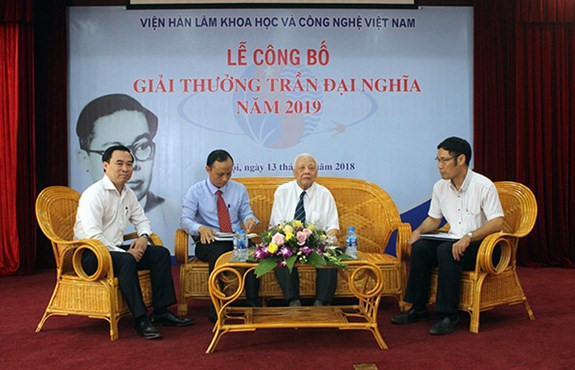 Viện[-]Hàn[-]lâm[-]khoa[-]học[-]Việt[-]Nam[-]mời[-]VACNE[-]tham[-]gia[-]Giải[-]thưởng[-]Trần[-]Đại[-]Nghĩa[-]năm[-]2019