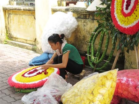 Phát[-]hoảng[-]với[-]4[-]kiểu[-]‘ngồi[-]trên[-]trời’[-]làm[-]luật[-]ở[-]VN