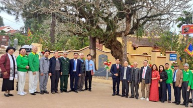  Hai cụ hoa Đại 1.000 năm tuổi báu vật xã Dân Quyền, huyện Tam Nông, Phú Thọ là Cây Di sản Việt Nam
