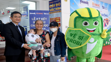  Ba đơn vị lớn về dinh dưỡng và y tế bắt tay trong hợp tác chiến lược nâng cao sức khỏe cộng đồng