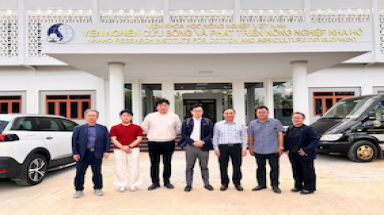 Viện Nghiên cứu Bông và Phát triển Nông nghiệp Nha Hố đẩy manh hợp tác quốc tế