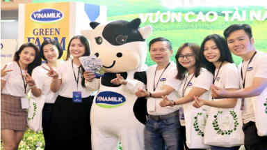 Vinamilk dẫn đầu Top 100 Nhà tuyển dụng được yêu thích nhất năm 2022 của CareerBuilder