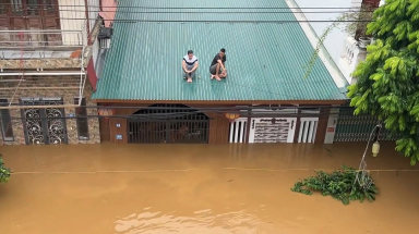 Bộ Công Thương gửi công điện khẩn, yêu cầu báo tin cho dân trước khi xả lũ