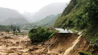  Điều tra, lập bản đồ , tạo dựng bức tranh về nguy cơ trượt lở đất đá ở 28/37 tỉnh miền núi