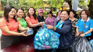Tổ chức Quốc tế về Bảo tồn Thiên nhiên triển khai nhiều mô hình hay, cách làm tốt về giảm nhựa